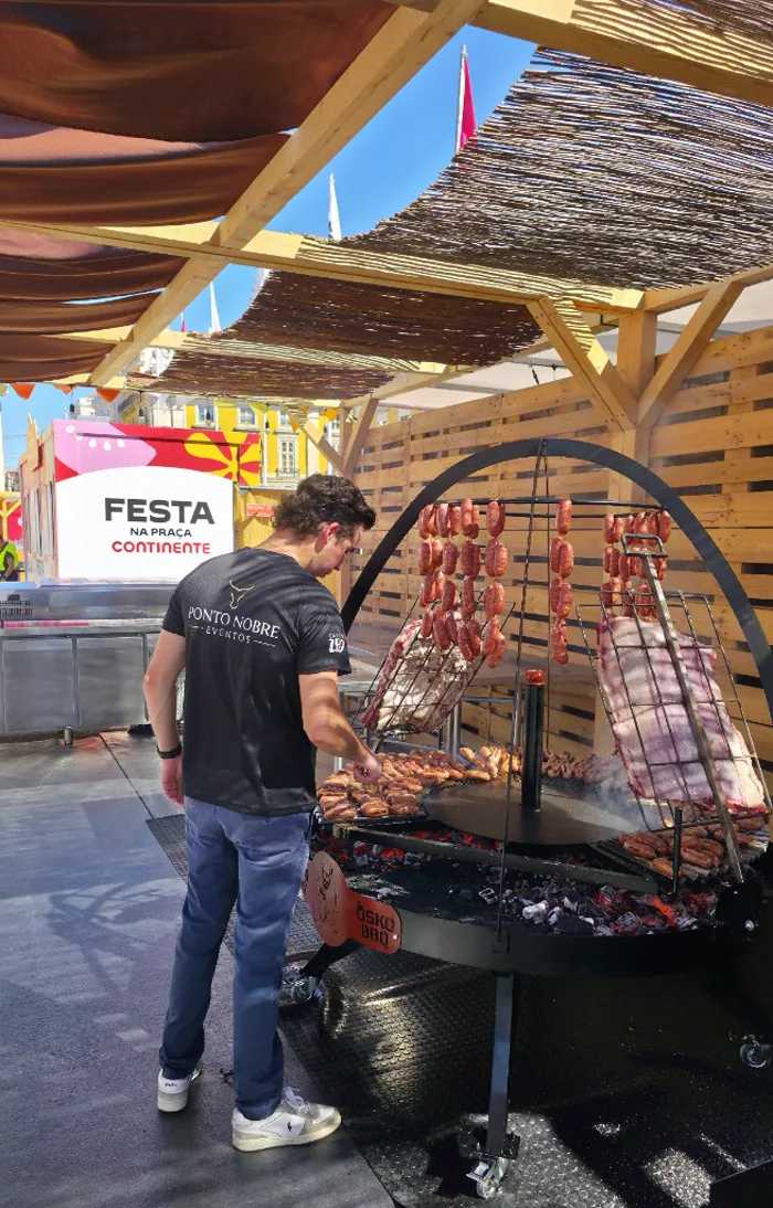 Equipa Ponto Nobre na Festa na Praça Continente